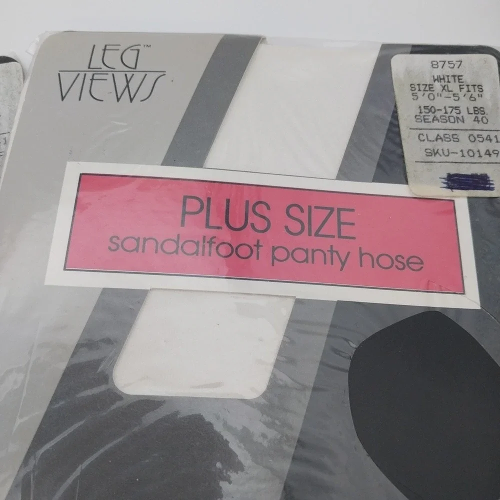Vtg. XL White Nylon Sandalfoot Pantyhose Gold Circle Leg Views 150-175 Ib 2 pair
